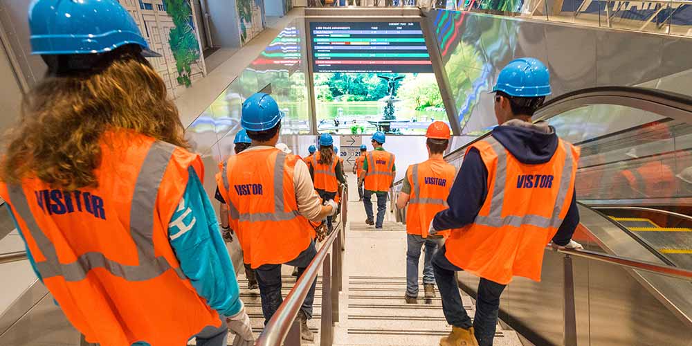 Notre Dame engineering students tour the Moynihan Station/Farley Train Hall redevelopment project.